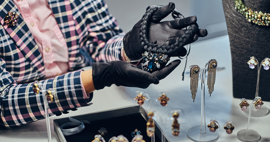 Top 5 Benefits of Getting a Professional Jewellery Appraisal