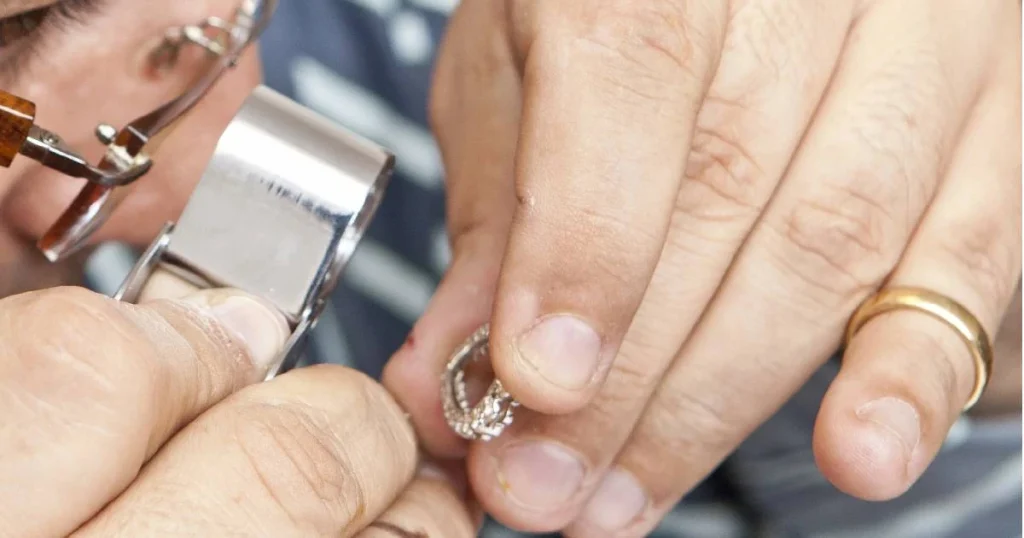 Top Questions to Ask During a Jewelry Appraisal