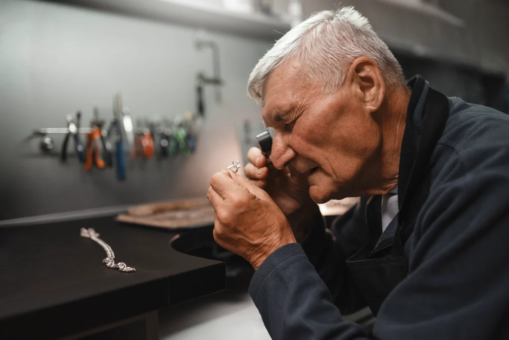 Professional Jewelry Repair You Can Trust – Restore Your Jewelry with Solomon Gold