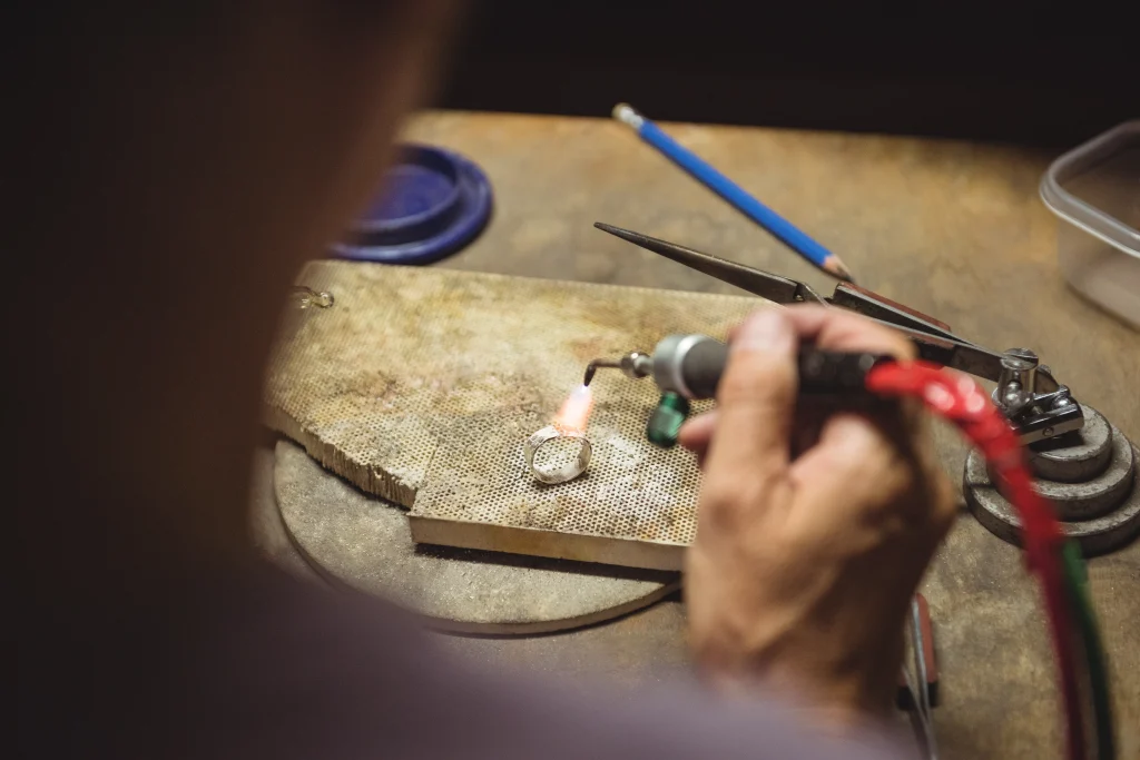 the-ultimate-guide-to-professional-jewelry-repair