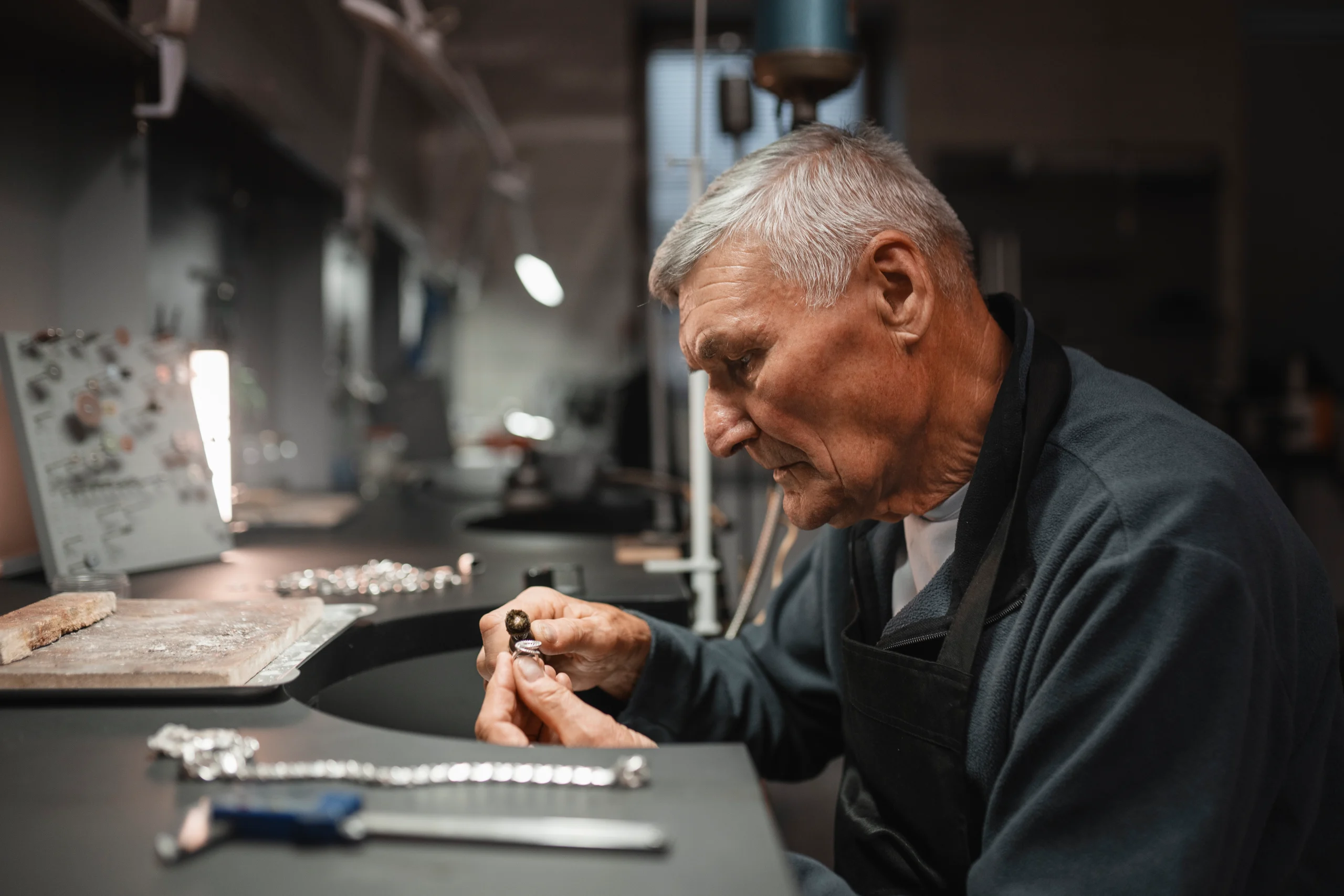 Why Choosing a Reliable Jewelry Repair Near Me Matters